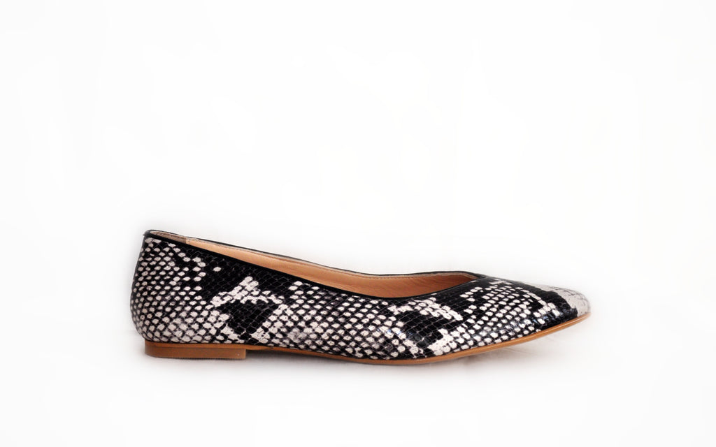 Black Snakeskin Pointed Toe Flats